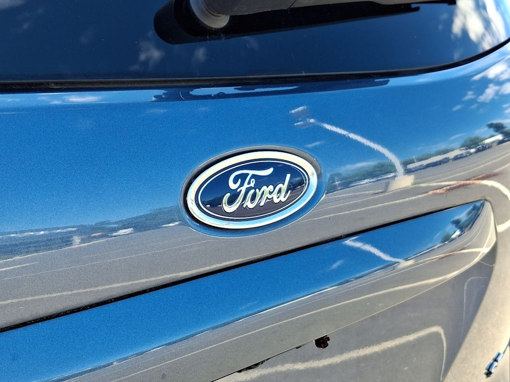 Thumbnail: 2022 Ford EcoSport - 6