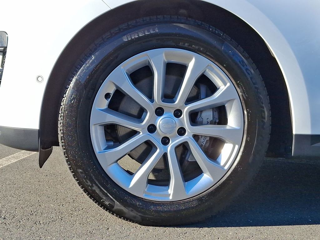 Thumbnail: 2025 Land Rover Range Rover Sport - 6