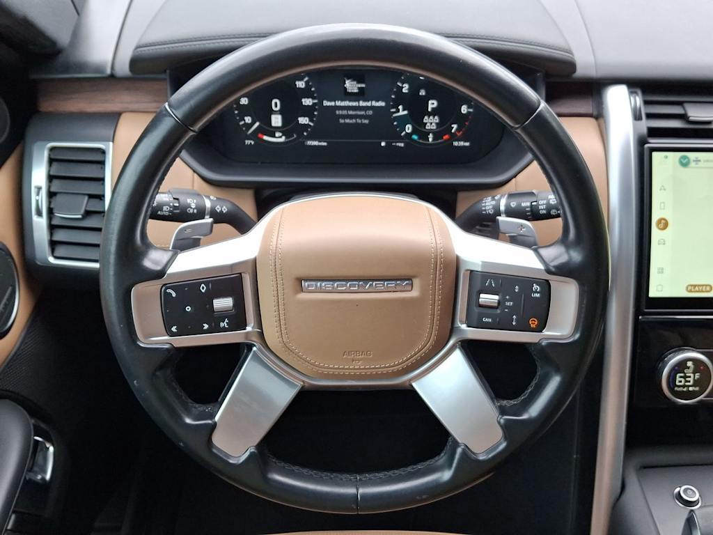 Thumbnail: 2023 Land Rover Discovery - 10