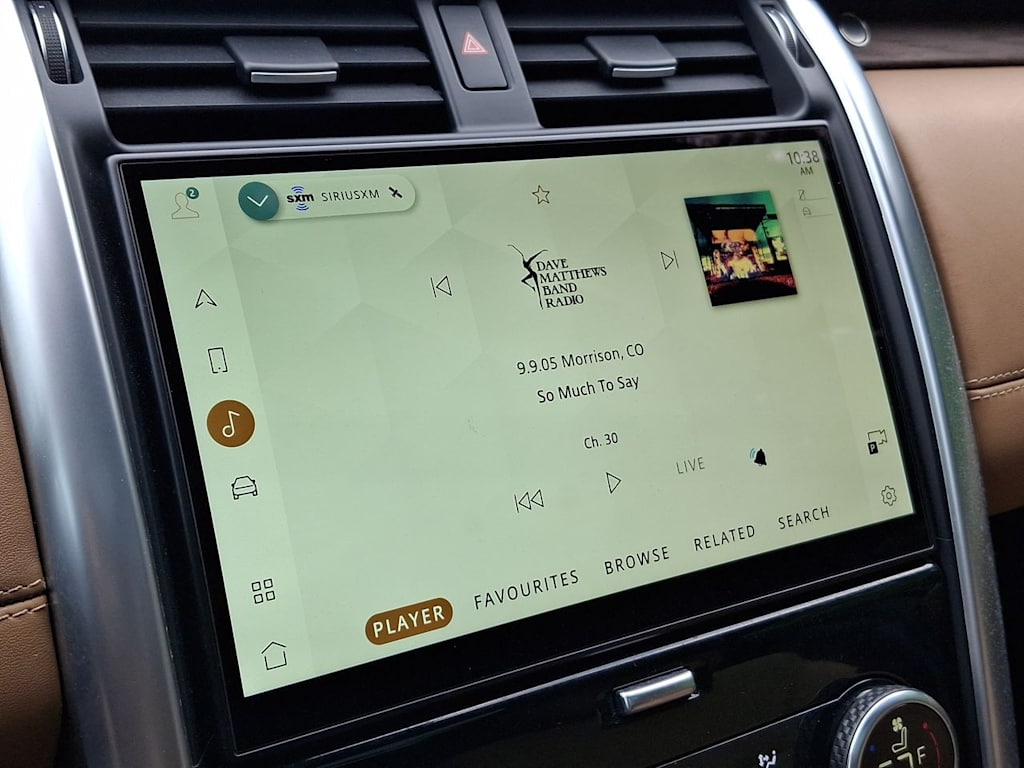Thumbnail: 2023 Land Rover Discovery - 12