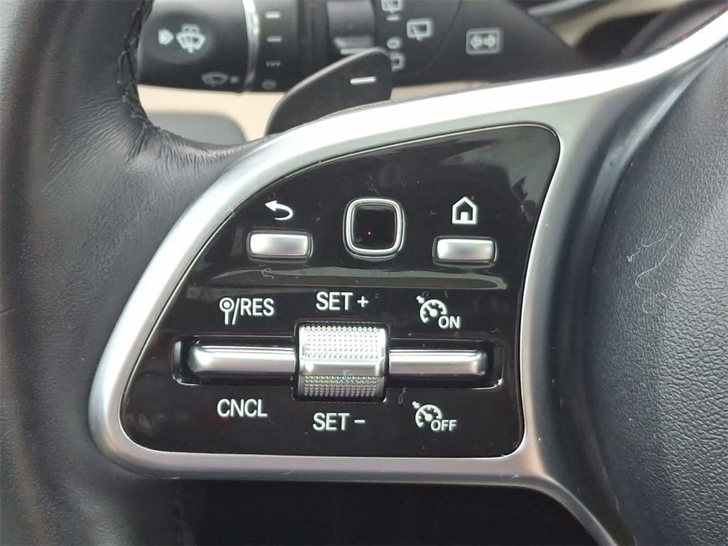 Thumbnail: 2022 Mercedes-Benz GLC - 24