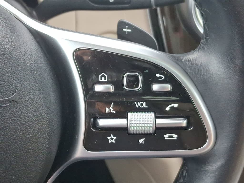 Thumbnail: 2022 Mercedes-Benz GLC - 25