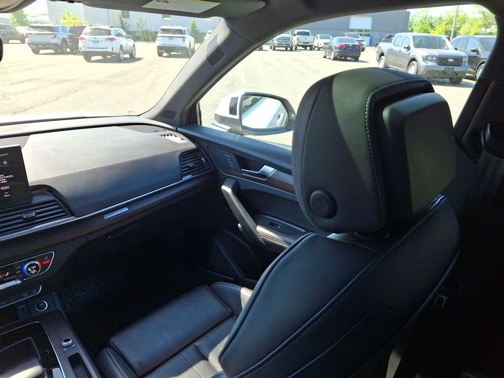Thumbnail: 2023 Audi Q5 - 22