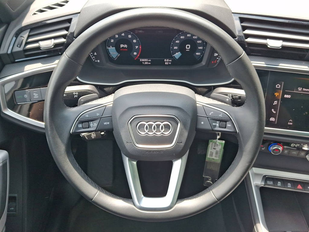 Thumbnail: 2025 Audi Q3 - 12