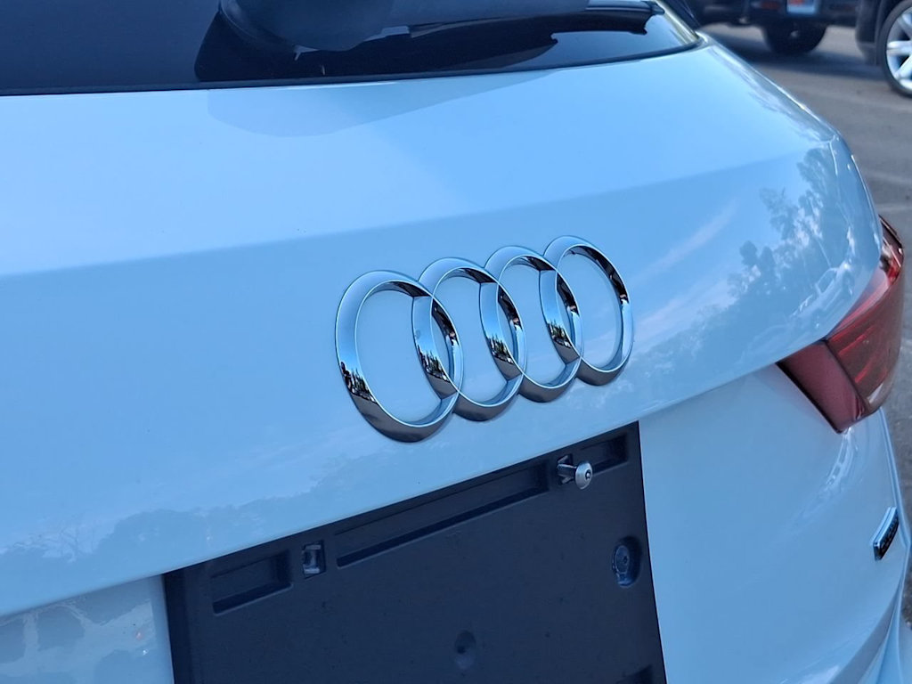 Thumbnail: 2025 Audi Q3 - 7