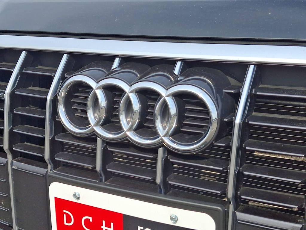 Thumbnail: 2025 Audi Q3 - 5