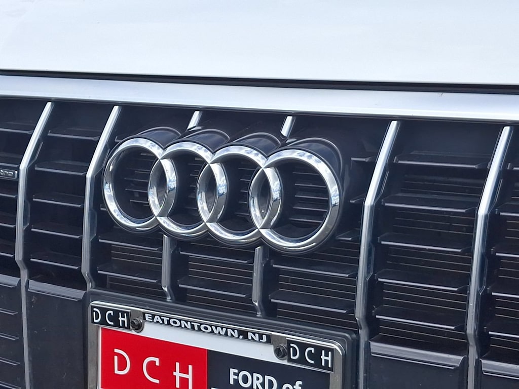 Thumbnail: 2025 Audi Q3 - 7