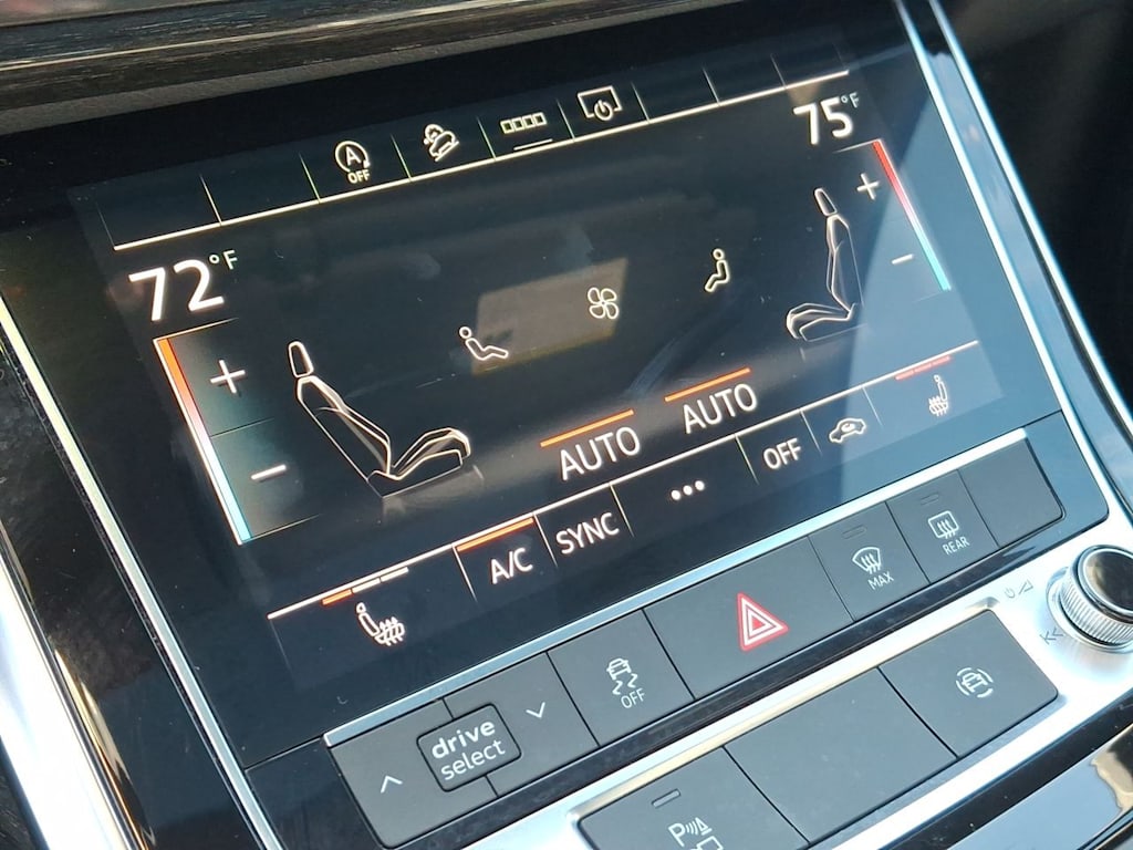 Thumbnail: 2025 Audi Q7 - 26