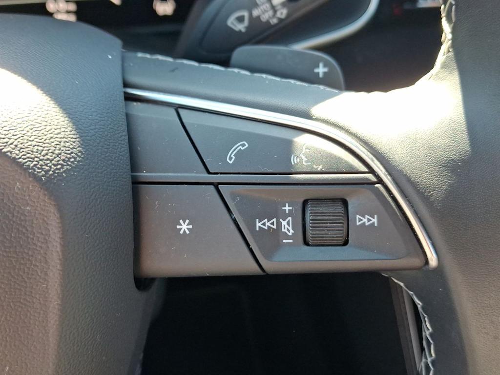 Thumbnail: 2025 Audi Q7 - 25