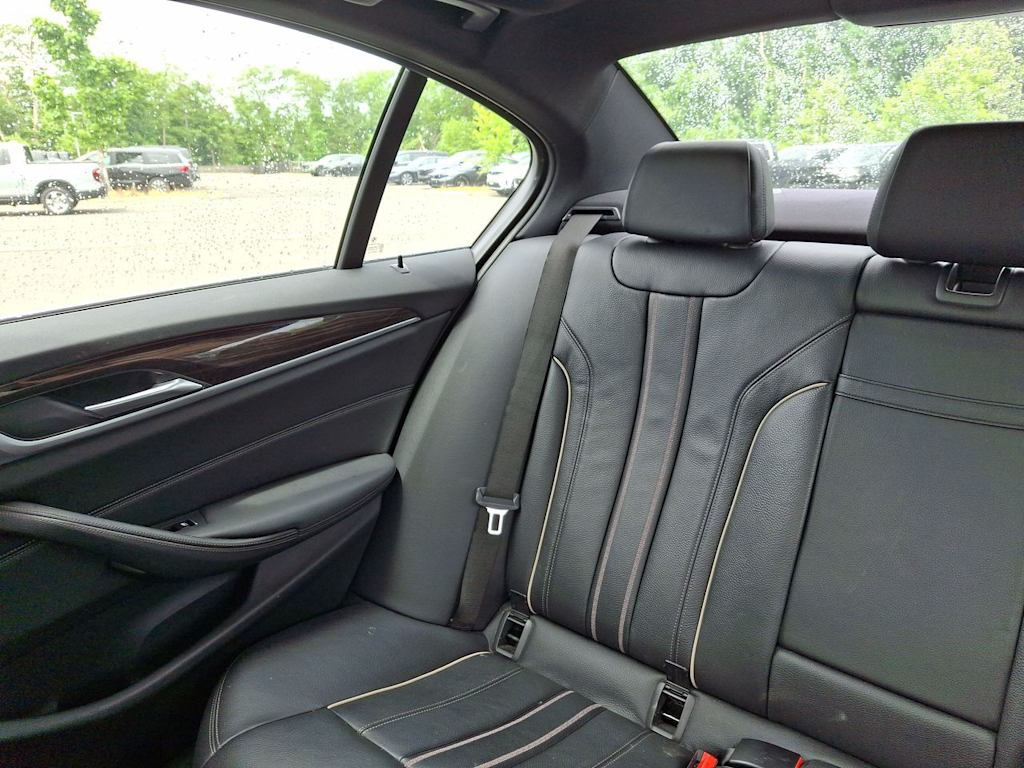 Thumbnail: 2019 BMW 5 Series - 10
