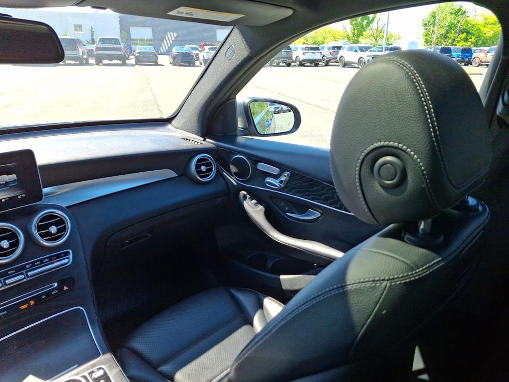 Thumbnail: 2018 Mercedes-Benz GLC - 7