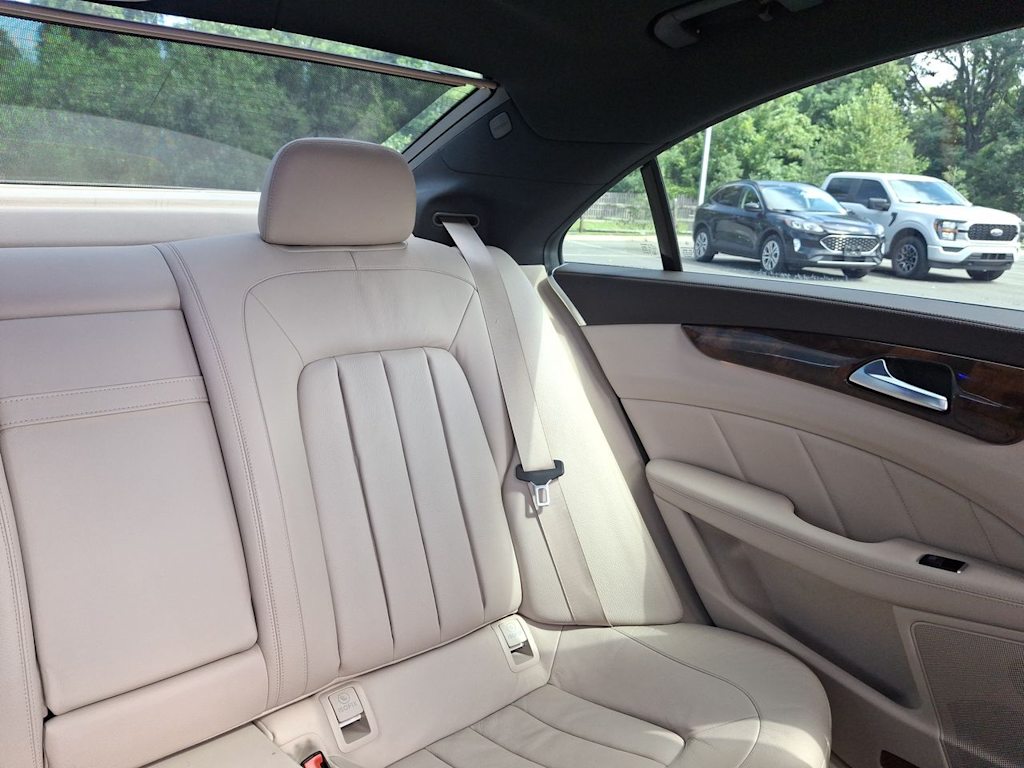 Thumbnail: 2017 Mercedes-Benz CLS - 21
