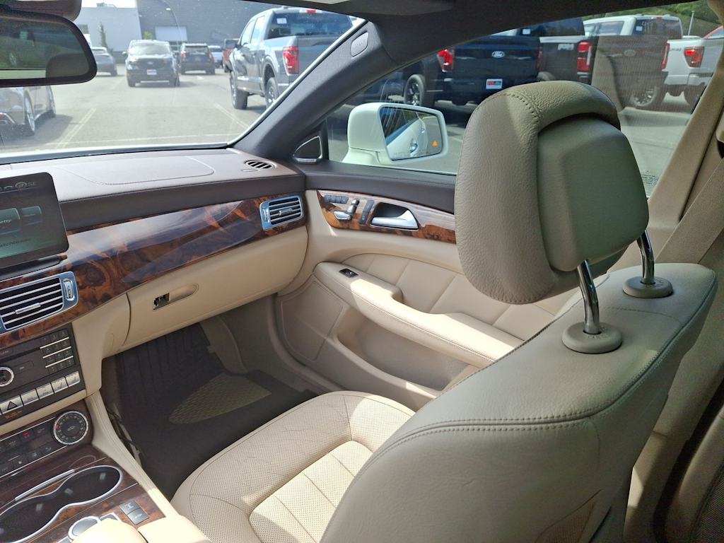 Thumbnail: 2017 Mercedes-Benz CLS - 8