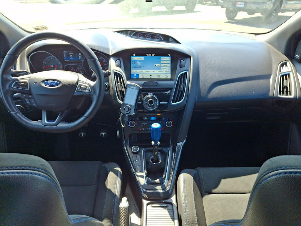 Thumbnail: 2017 Ford Focus - 2