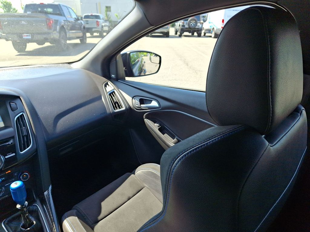Thumbnail: 2017 Ford Focus - 8