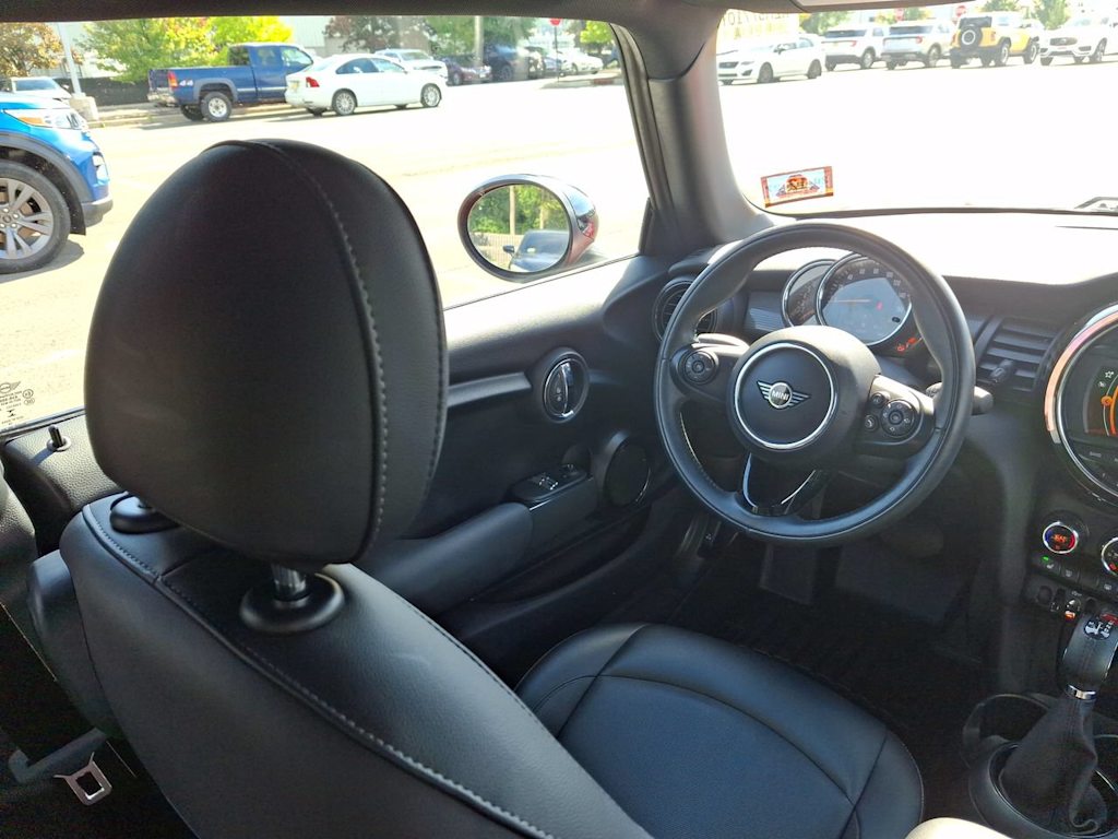 Thumbnail: 2019 MINI Cooper - 8