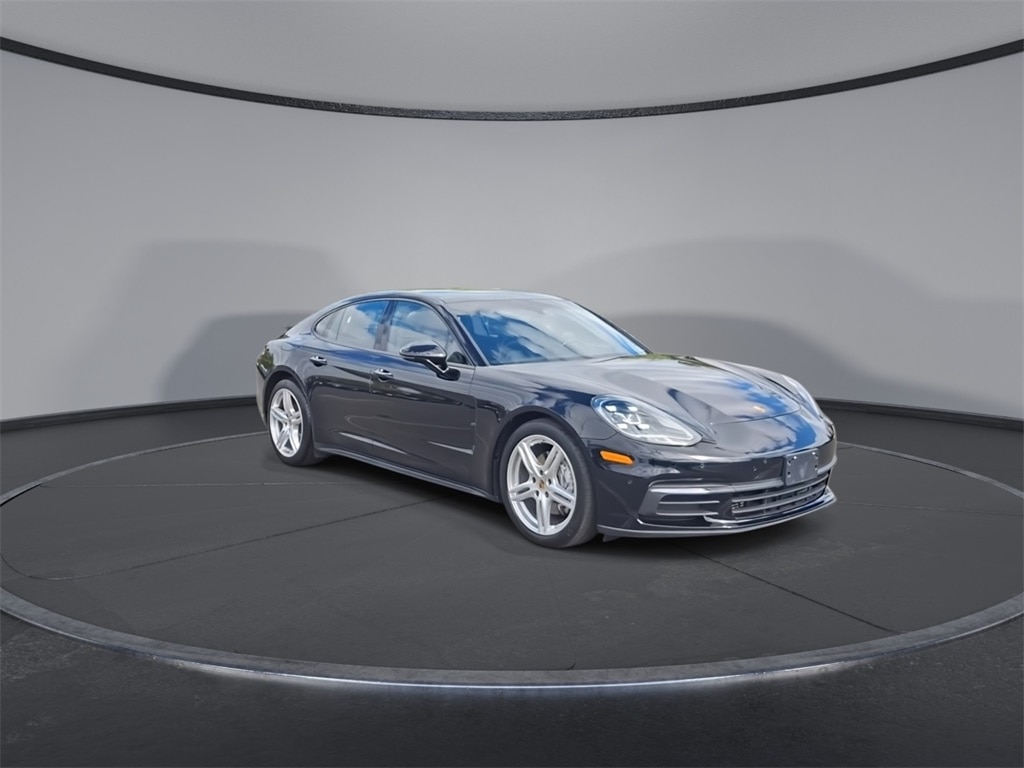 Thumbnail: 2020 Porsche Panamera - 5