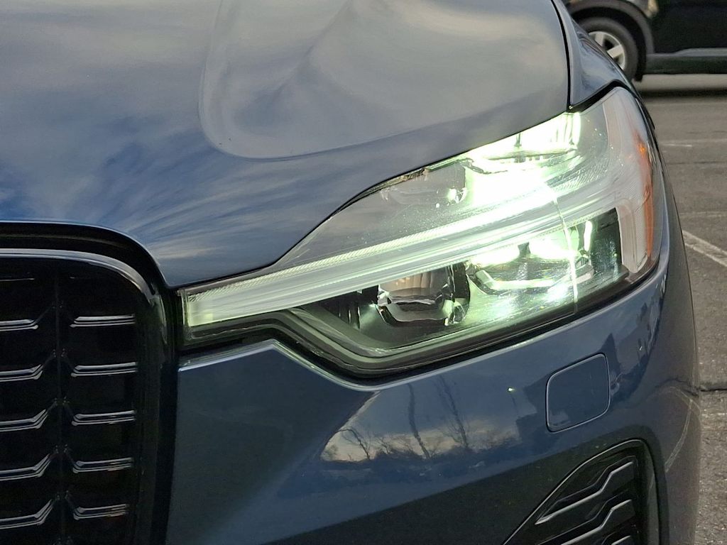 Thumbnail: 2024 Volvo XC60 - 30