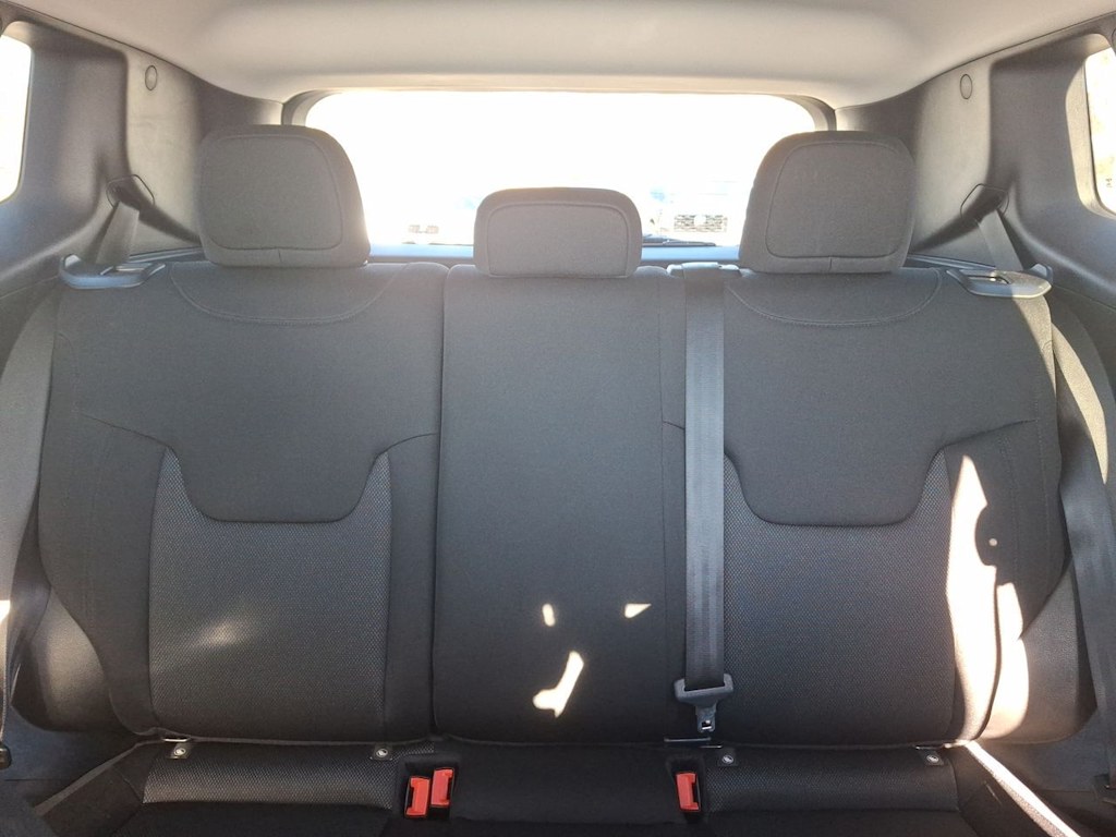 Thumbnail: 2023 Jeep Renegade - 21