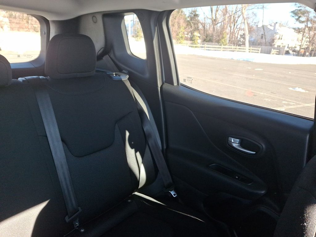 Thumbnail: 2023 Jeep Renegade - 22