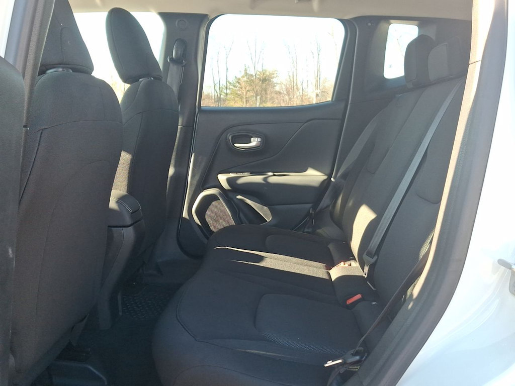 Thumbnail: 2023 Jeep Renegade - 29