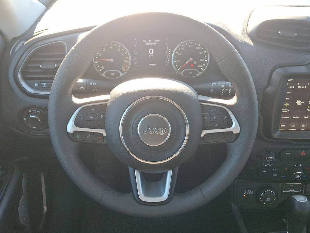 Thumbnail: 2023 Jeep Renegade - 10