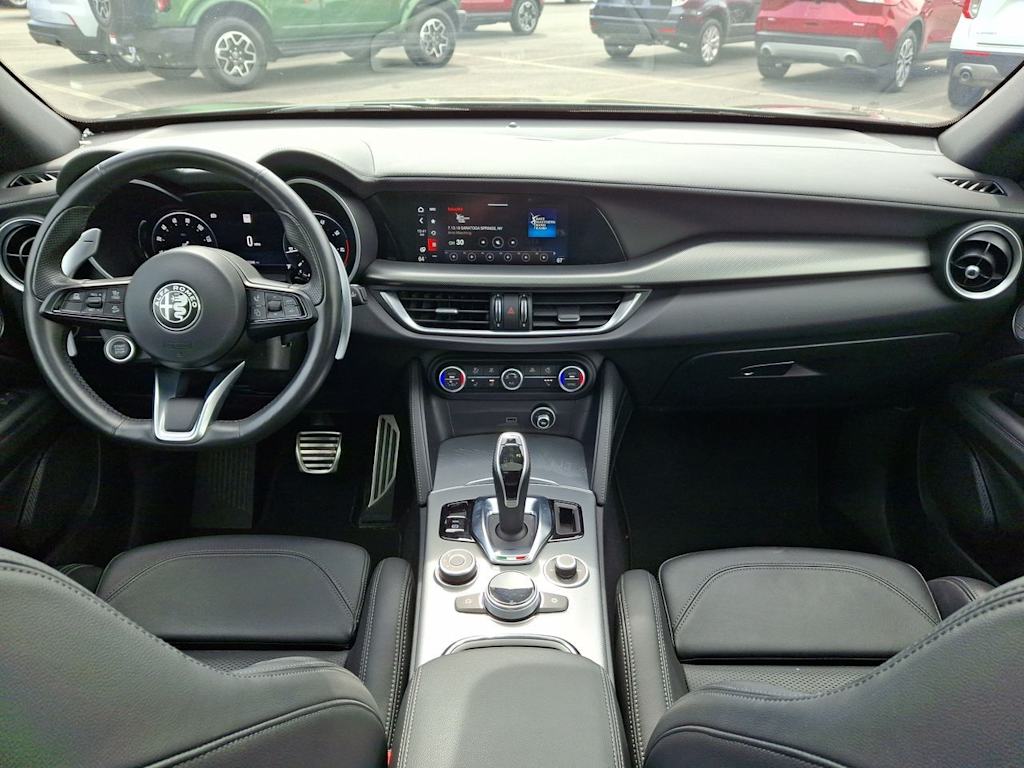 Thumbnail: 2024 Alfa Romeo Stelvio - 2