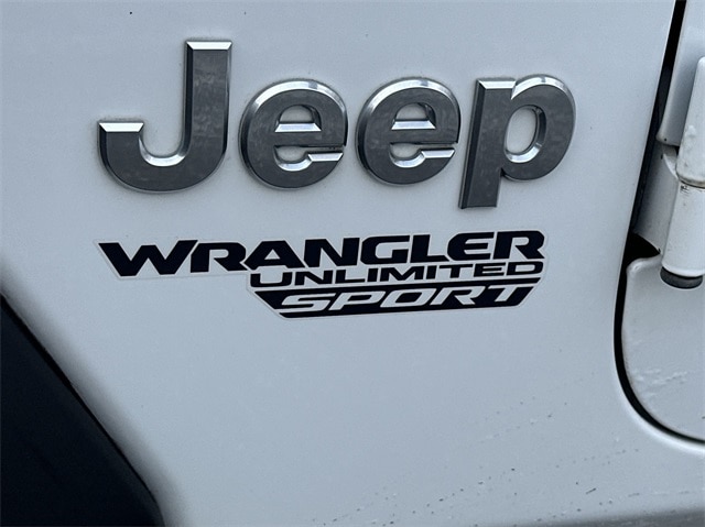 2019 Jeep Wrangler Unlimited Sport 29