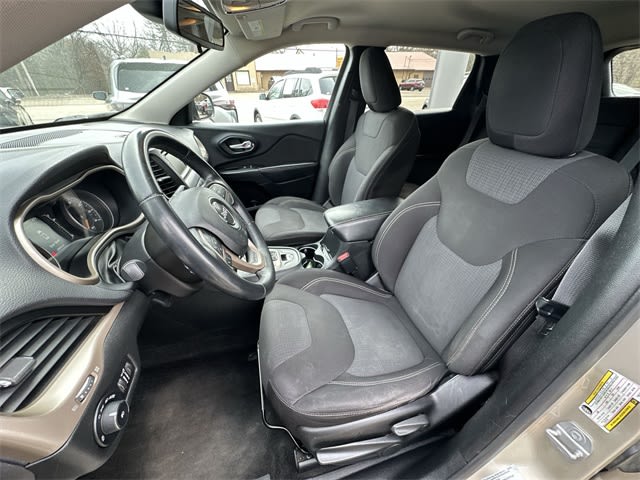 2015 Jeep Cherokee Latitude 12