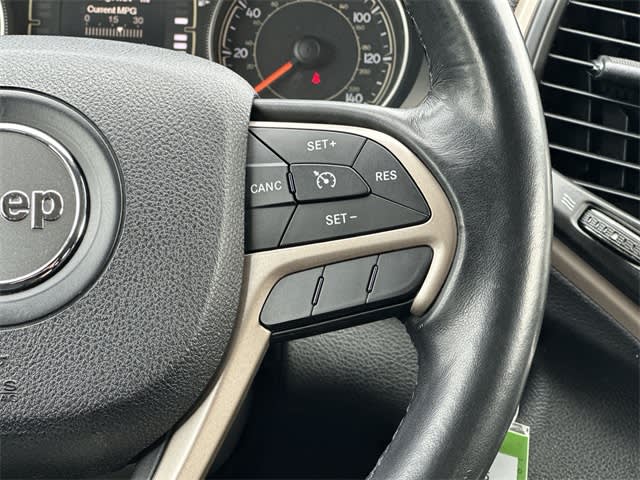 2015 Jeep Cherokee Latitude 19
