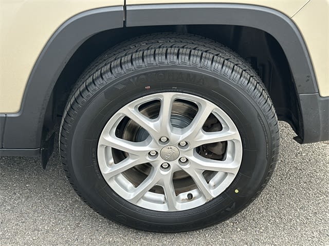 2015 Jeep Cherokee Latitude 8