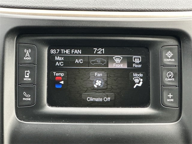 2015 Jeep Cherokee Latitude 21