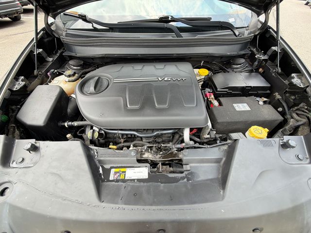 Thumbnail: 2016 Jeep Cherokee - 9