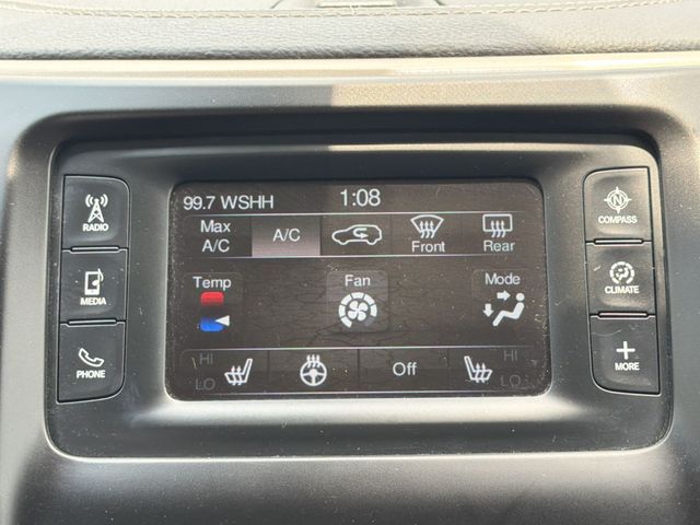 Thumbnail: 2016 Jeep Cherokee - 21