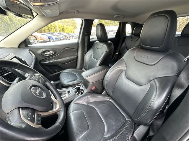 Thumbnail: 2016 Jeep Cherokee - 10