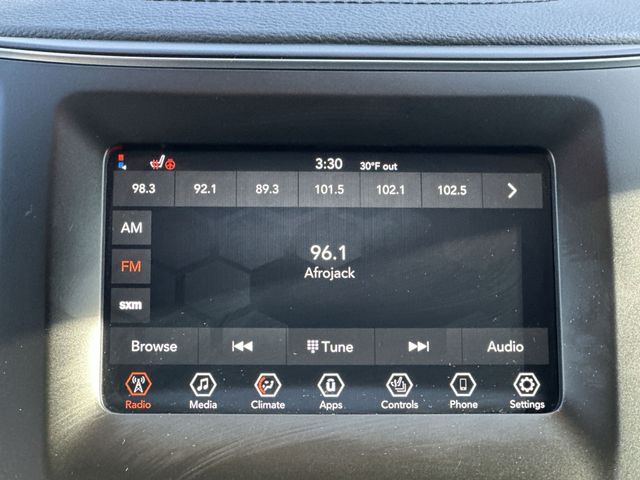 Thumbnail: 2019 Jeep Cherokee - 13