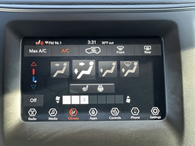 Thumbnail: 2019 Jeep Cherokee - 22