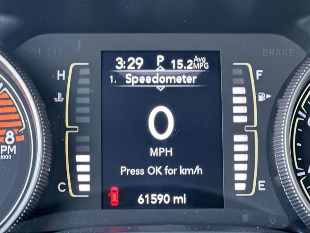 Thumbnail: 2019 Jeep Cherokee - 14