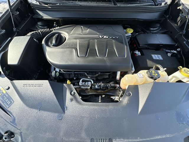 Thumbnail: 2019 Jeep Cherokee - 9