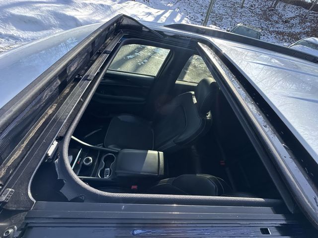 Thumbnail: 2025 Jeep Grand Cherokee - 17