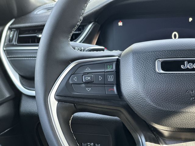 Thumbnail: 2025 Jeep Grand Cherokee - 18