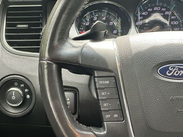 Thumbnail: 2011 Ford Taurus - 14