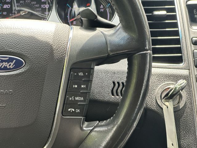 Thumbnail: 2011 Ford Taurus - 15