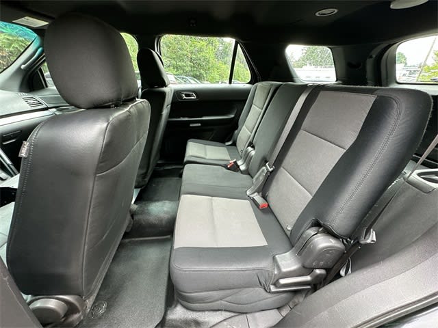 Thumbnail: 2015 Ford Explorer - 12