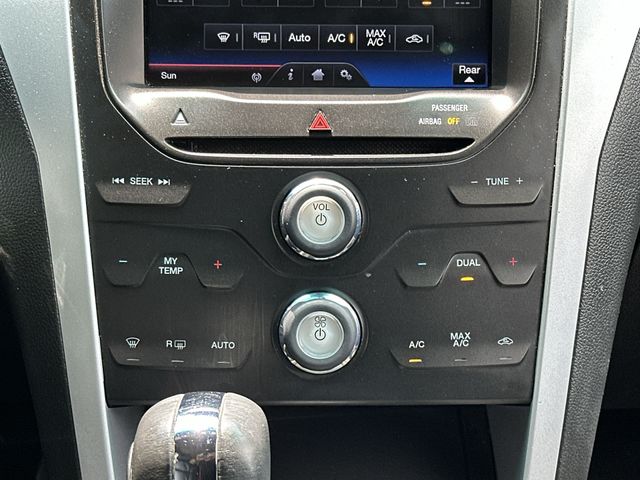 Thumbnail: 2014 Ford Explorer - 23