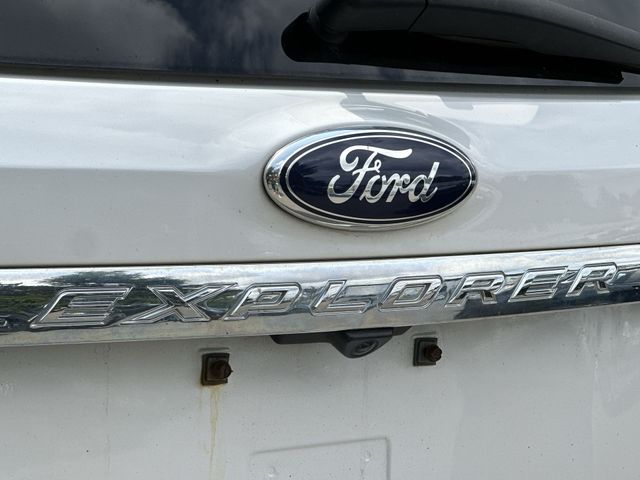 Thumbnail: 2014 Ford Explorer - 7