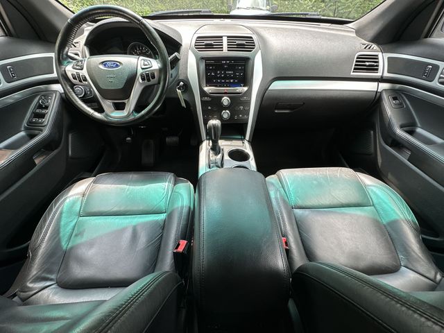 Thumbnail: 2014 Ford Explorer - 10