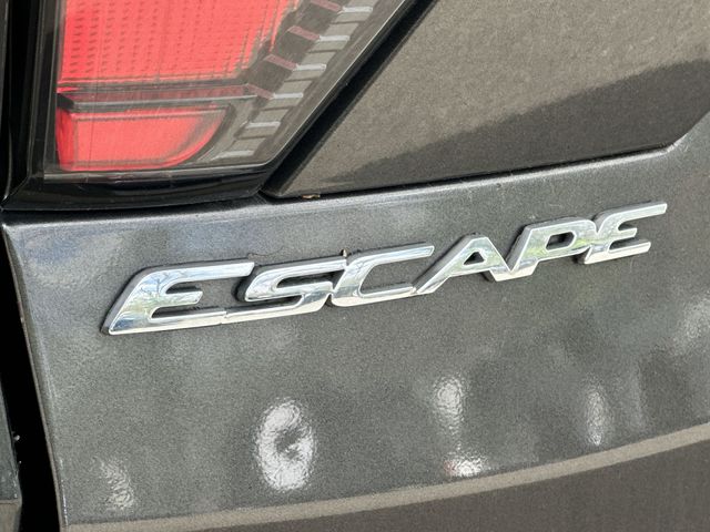 Thumbnail: 2017 Ford Escape - 28