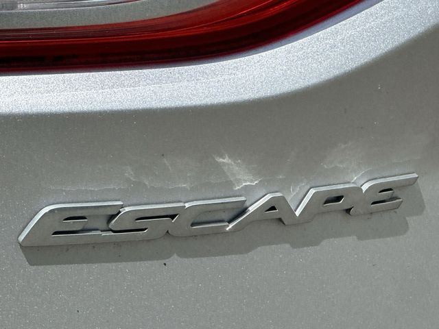 Thumbnail: 2015 Ford Escape - 22