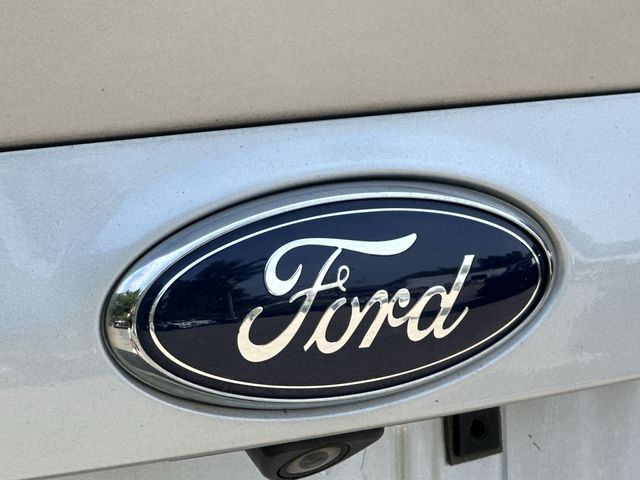 Thumbnail: 2015 Ford Escape - 7